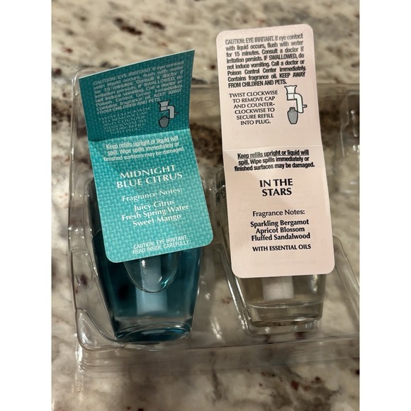 IN THE STARS White Barn Bath & Body Works Wallflower‎ With 2 Refill Bulbs READ - Picture 5 of 5